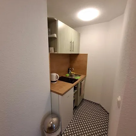 Apartamento No 17 *